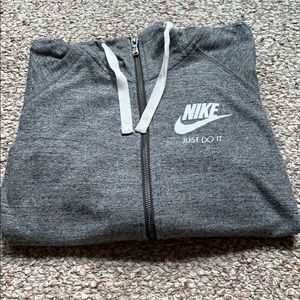 NWOT SUPER SOFT NIKE FULLZIP HOODIE